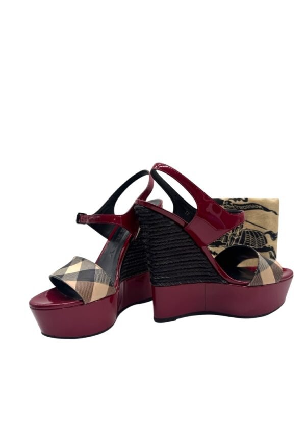 BURBERRY - NOVA CHECK CANVAS WEDGE - Image 13